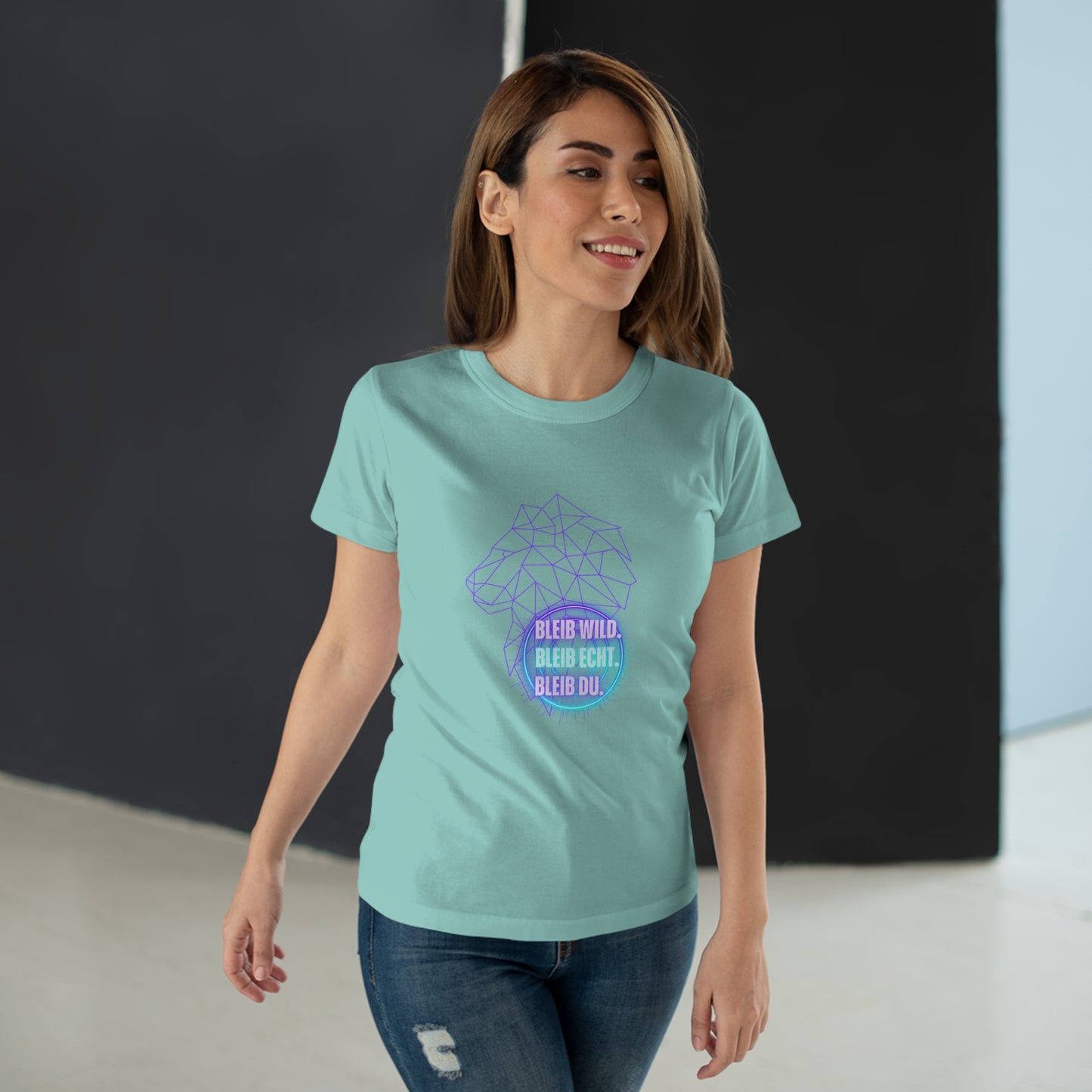 Women's Inspirational Lion T-Shirt - 'Bleib-Wild, Bleib-Echt, Bleib-Du' Design