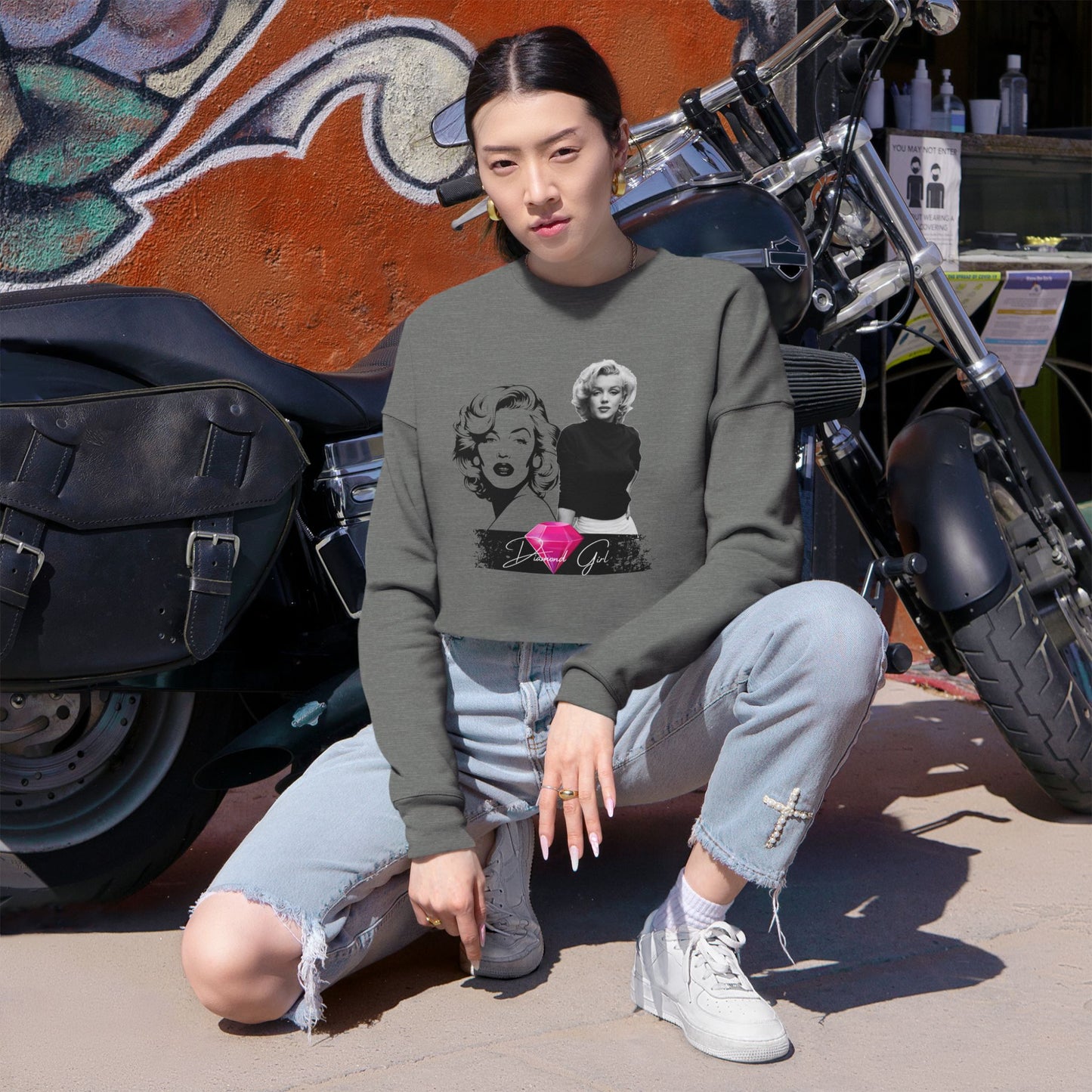 Chic Marilyn Monroe Cropped Sweatshirt for Women - Trendy and Stylish