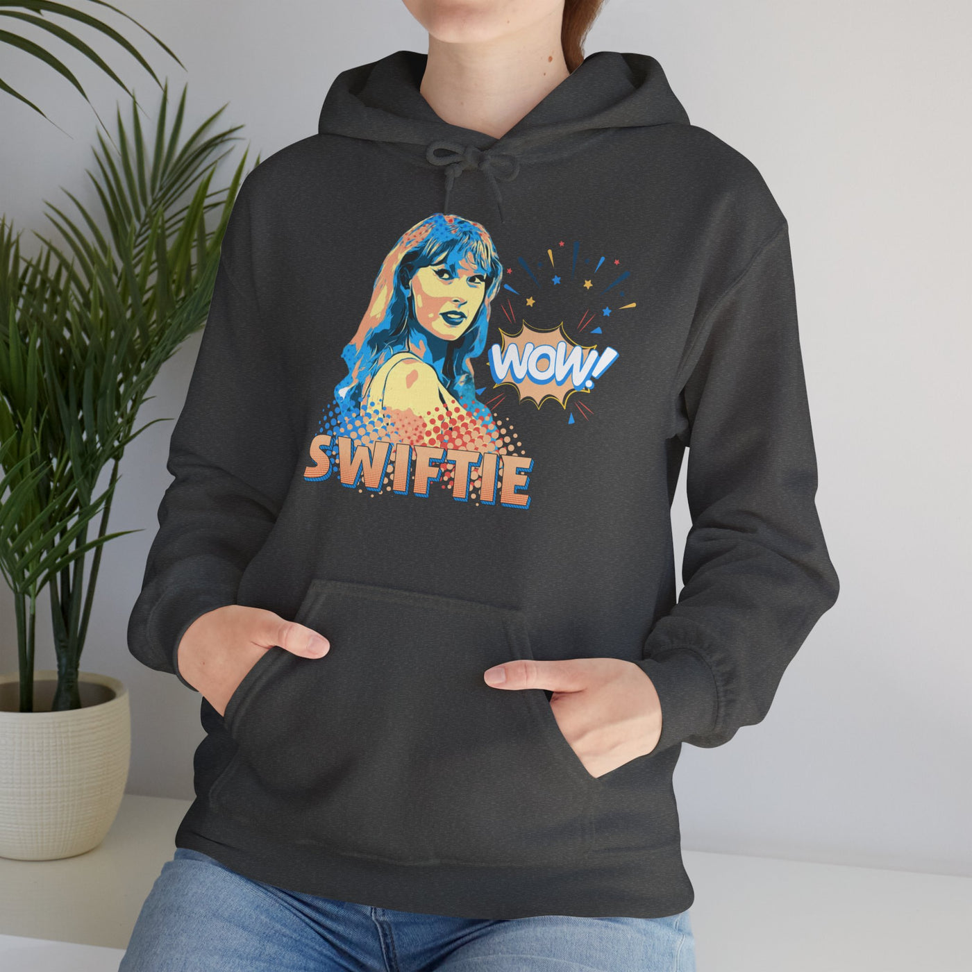 'SWIFTIE WOW' Unisex Heavy Blend™ Hooded Sweatshirt - Perfect Gift for Fans 