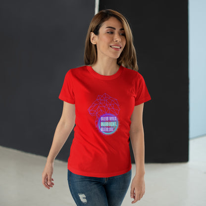 Women's Inspirational Lion T-Shirt - 'Bleib-Wild, Bleib-Echt, Bleib-Du' Design
