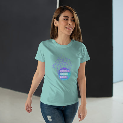 Women's Inspirational Lion T-Shirt - 'Bleib-Wild, Bleib-Echt, Bleib-Du' Design