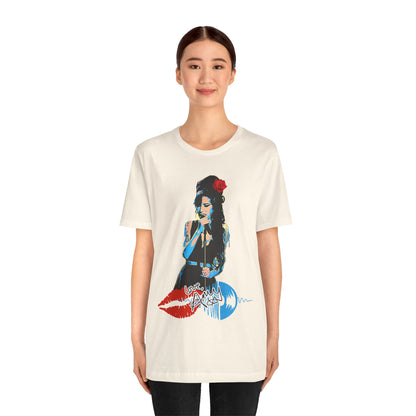 Amy Vintage-Inspired Music Lover's e T-Shirt