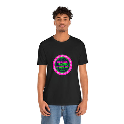 Tanz dich frei - Retro Techno Vibe Unisex Tee, Dance Party Shirt, Gift for Ravers, Festival Fashion,