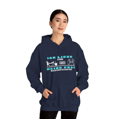 Gaming Love Unisex Hooded Sweatshirt - "Ich Liebe Es Wenn Meine Frau"