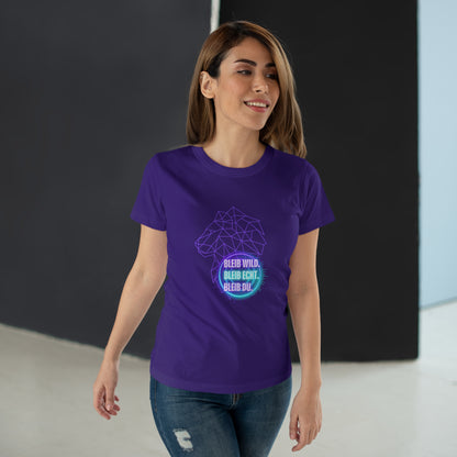 Women's Inspirational Lion T-Shirt - 'Bleib-Wild, Bleib-Echt, Bleib-Du' Design