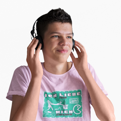 Kids Gaming Tee - 'I love myself - and play...' T-Shirt