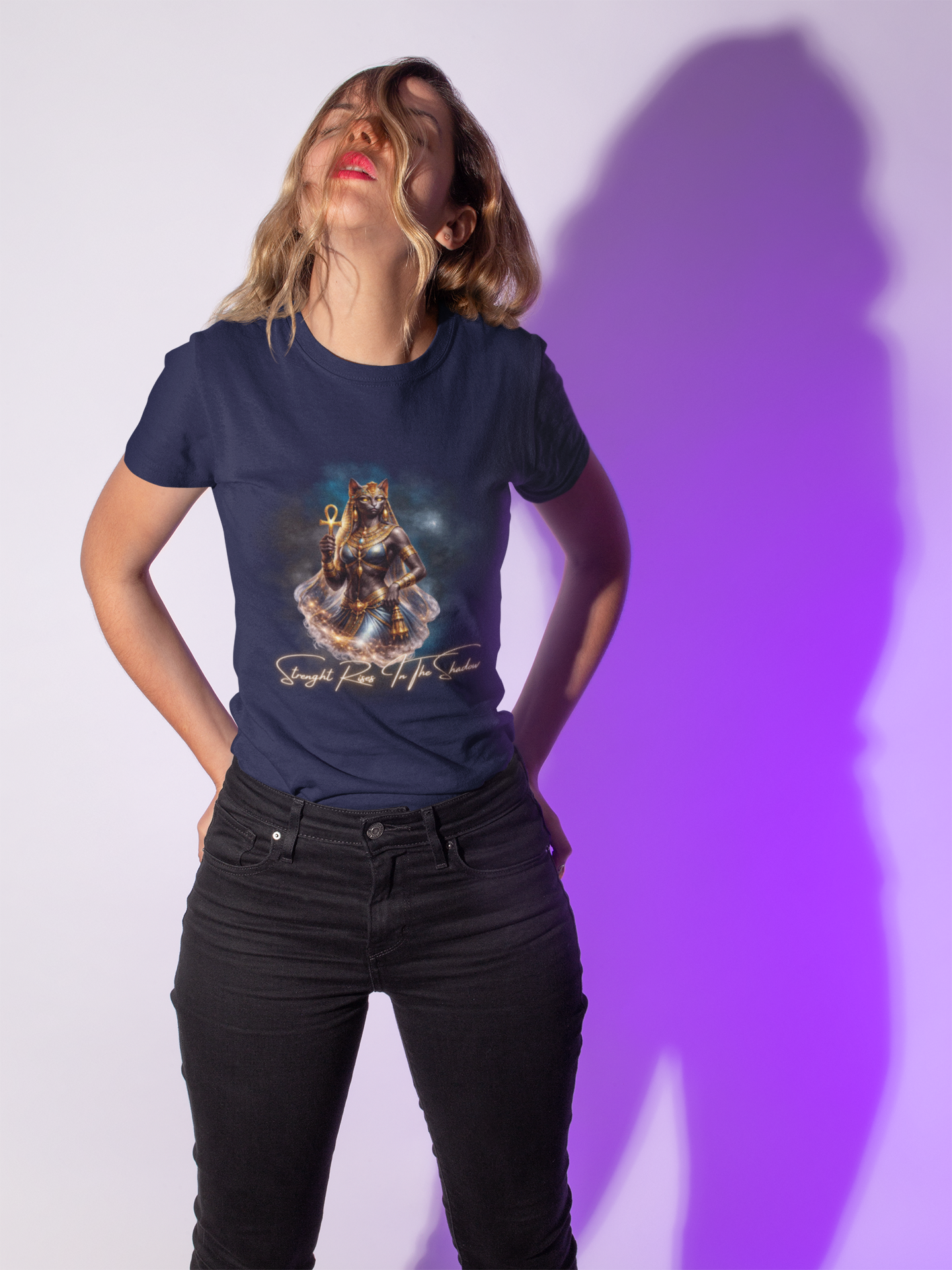 Bastet Schattengöttin Ägypten — Egyptian Mythology Graphic Shirt
