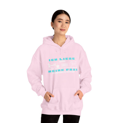 Gaming Love Unisex Hooded Sweatshirt - "Ich Liebe Es Wenn Meine Frau"