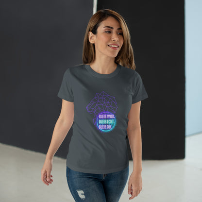Women's Inspirational Lion T-Shirt - 'Bleib-Wild, Bleib-Echt, Bleib-Du' Design