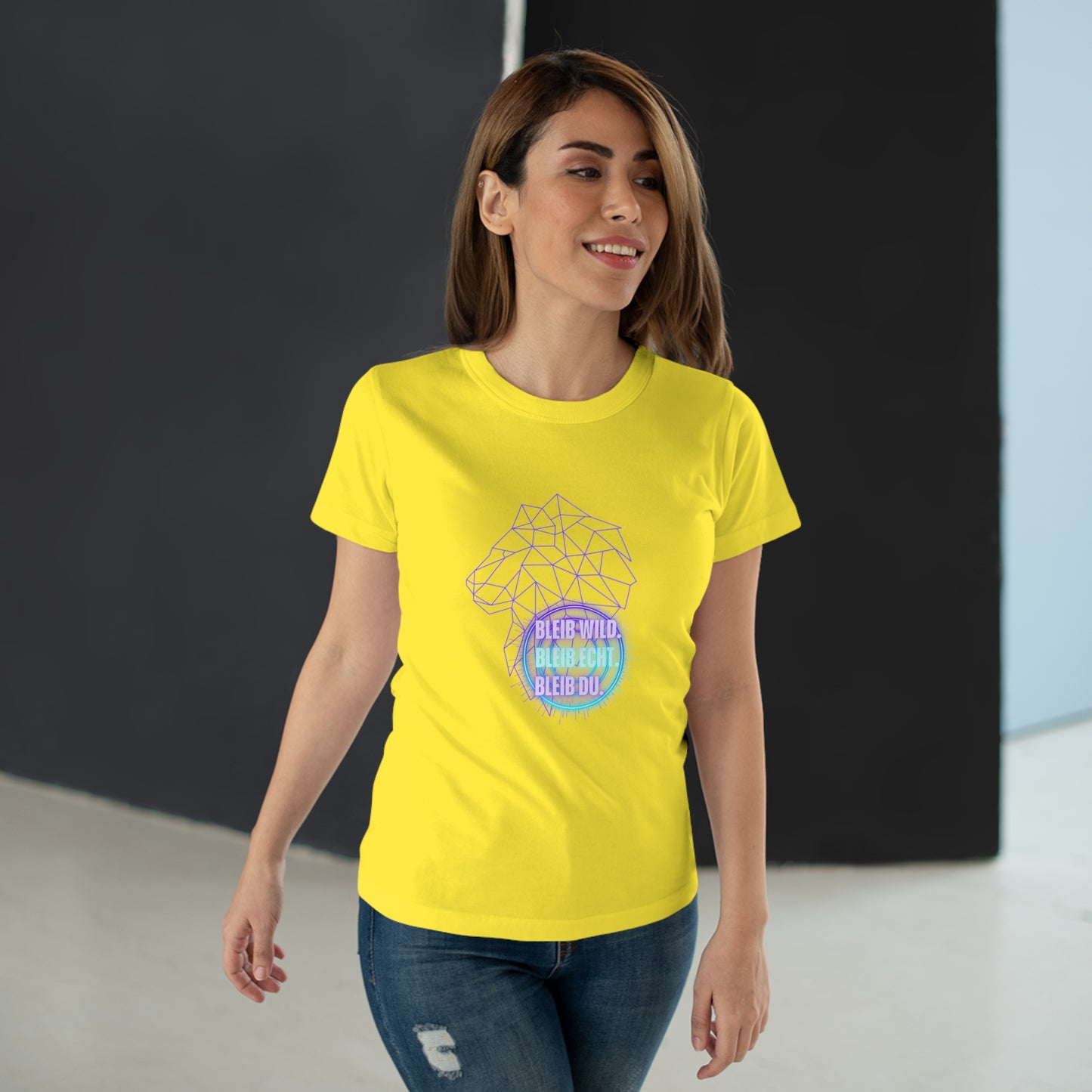 Women's Inspirational Lion T-Shirt - 'Bleib-Wild, Bleib-Echt, Bleib-Du' Design