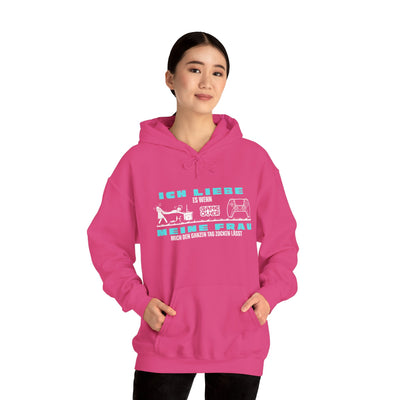 Gaming Love Unisex Hooded Sweatshirt - "Ich Liebe Es Wenn Meine Frau"