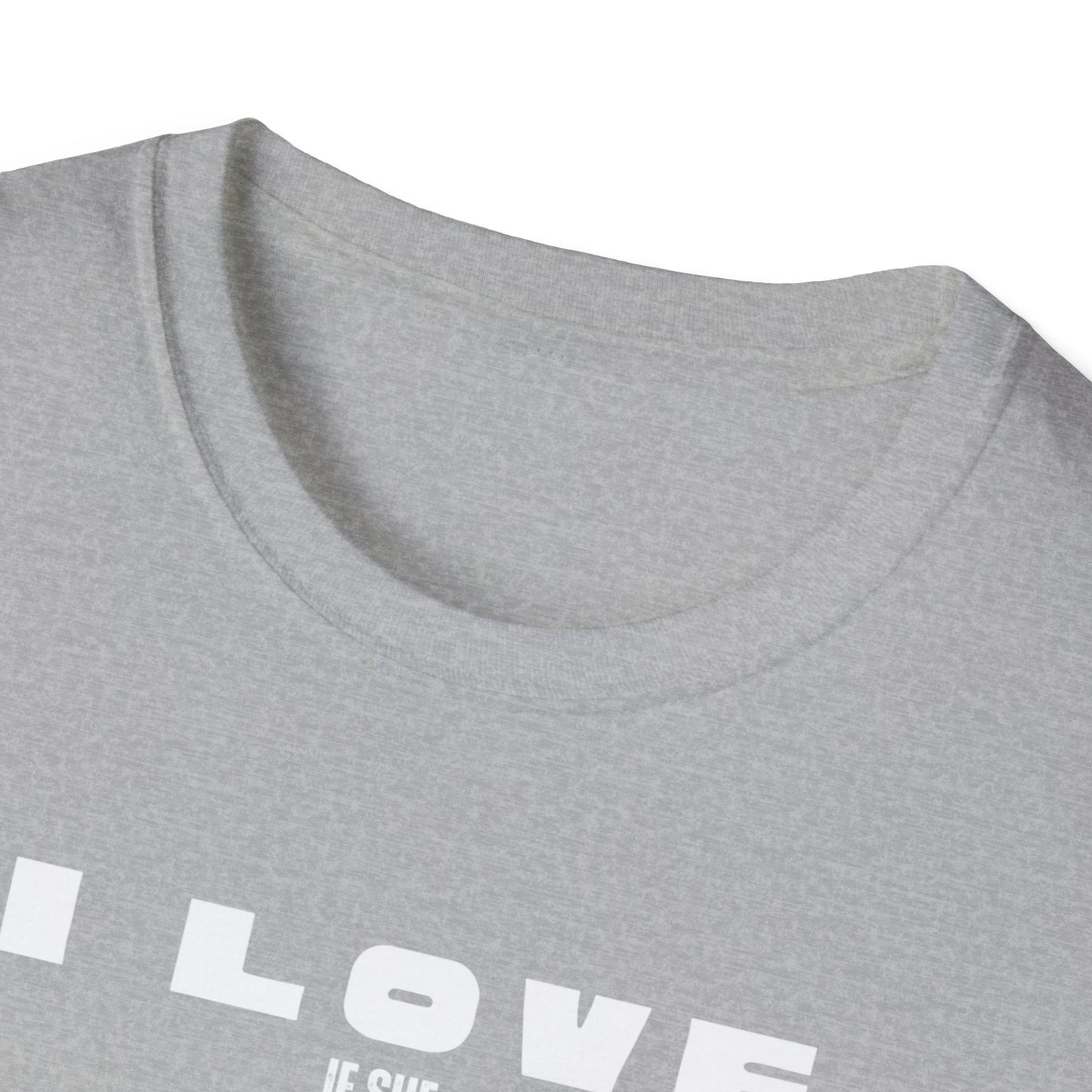 Minimalist Red Graphic Unisex T-Shirt - I love my wife