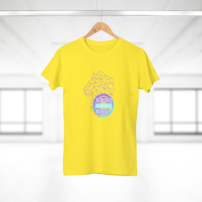 Women's Inspirational Lion T-Shirt - 'Bleib-Wild, Bleib-Echt, Bleib-Du' Design