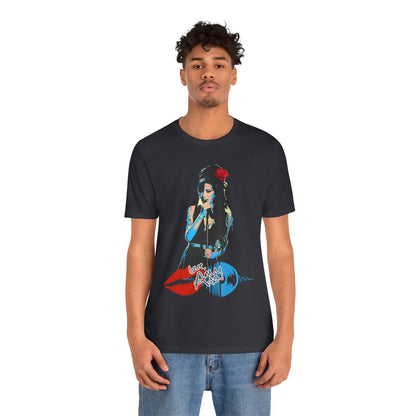 Amy Vintage-Inspired Music Lover's e T-Shirt